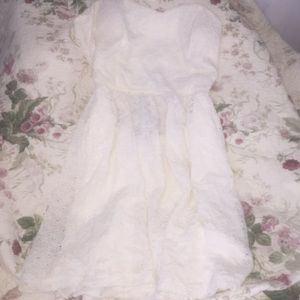 Small dress strapless